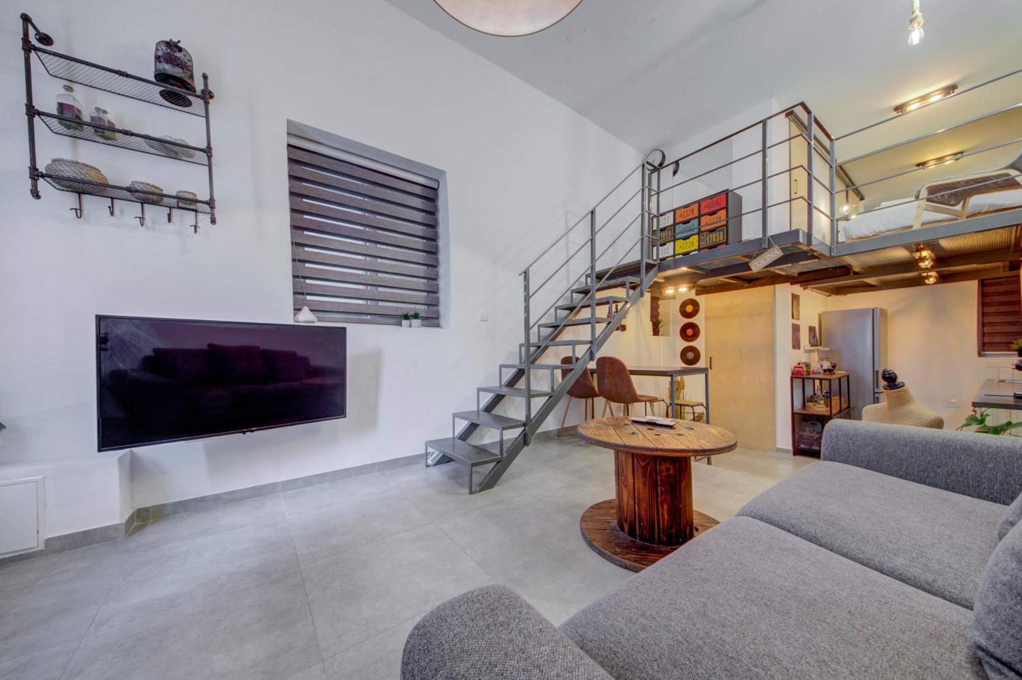 Unique Studio Loft, Walking Distance To Valletta Hamrun Exterior photo